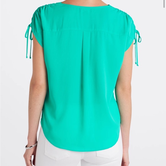 Finnley Button Detail Blouse - Picture 3 of 4